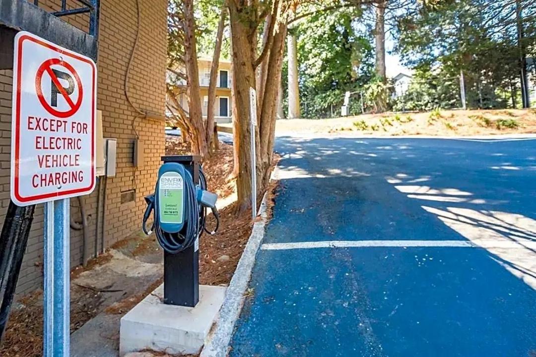 Moonlight Suite King Bd Free Parking Fast Wi-Fi Kitchen Pool Atlanta Extérieur photo